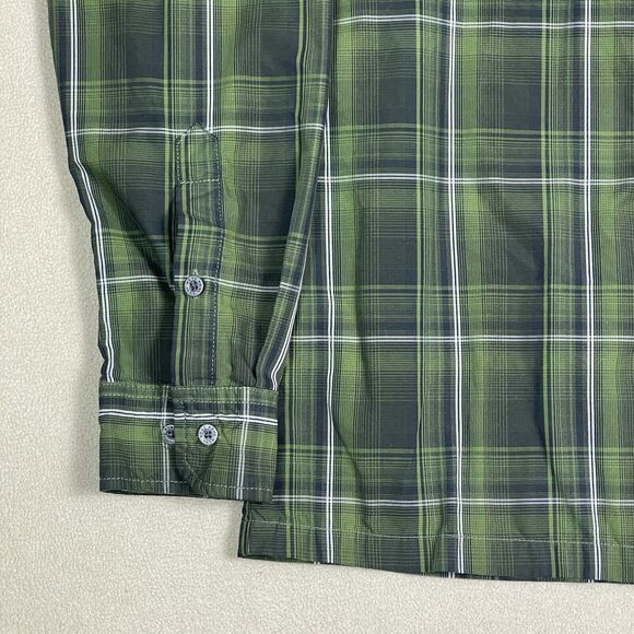 Kuhl Shirt Mens Medium Green Plaid Outdoor Hiking Fishing Workwear Casual Adult - Picture 3 of 10